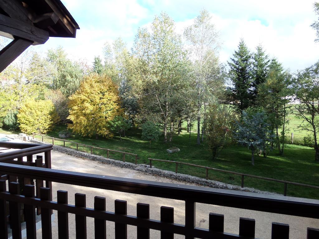 Hotel Le Bastide Nasbinals Kamer foto