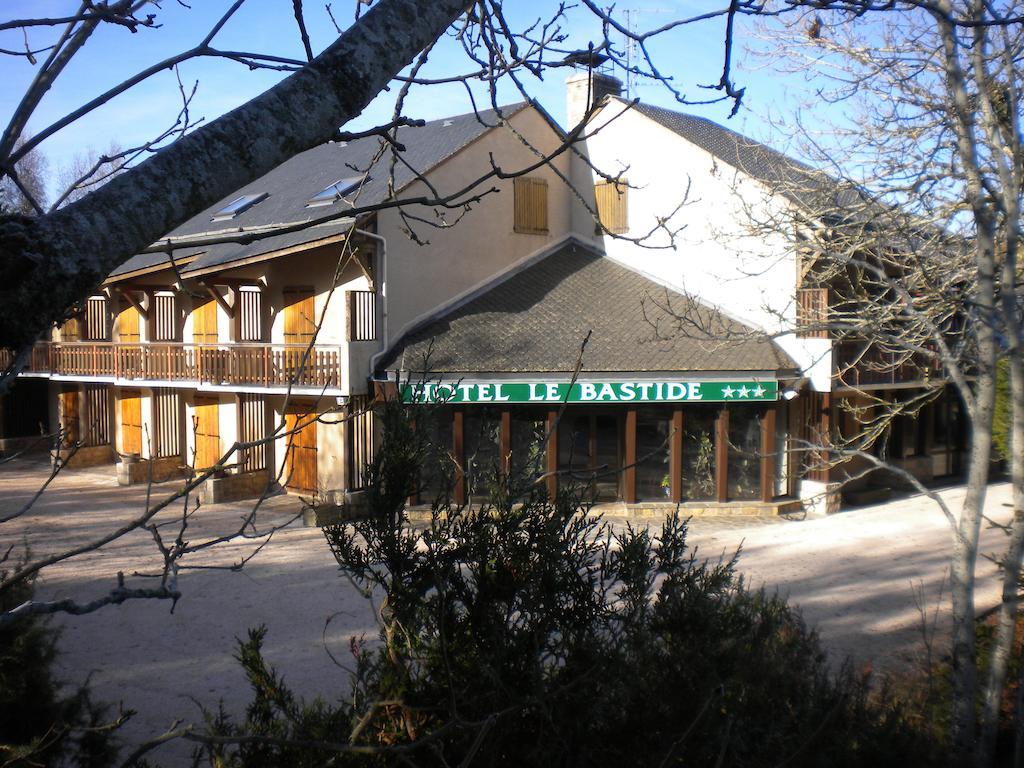 Hotel Le Bastide Nasbinals Buitenkant foto